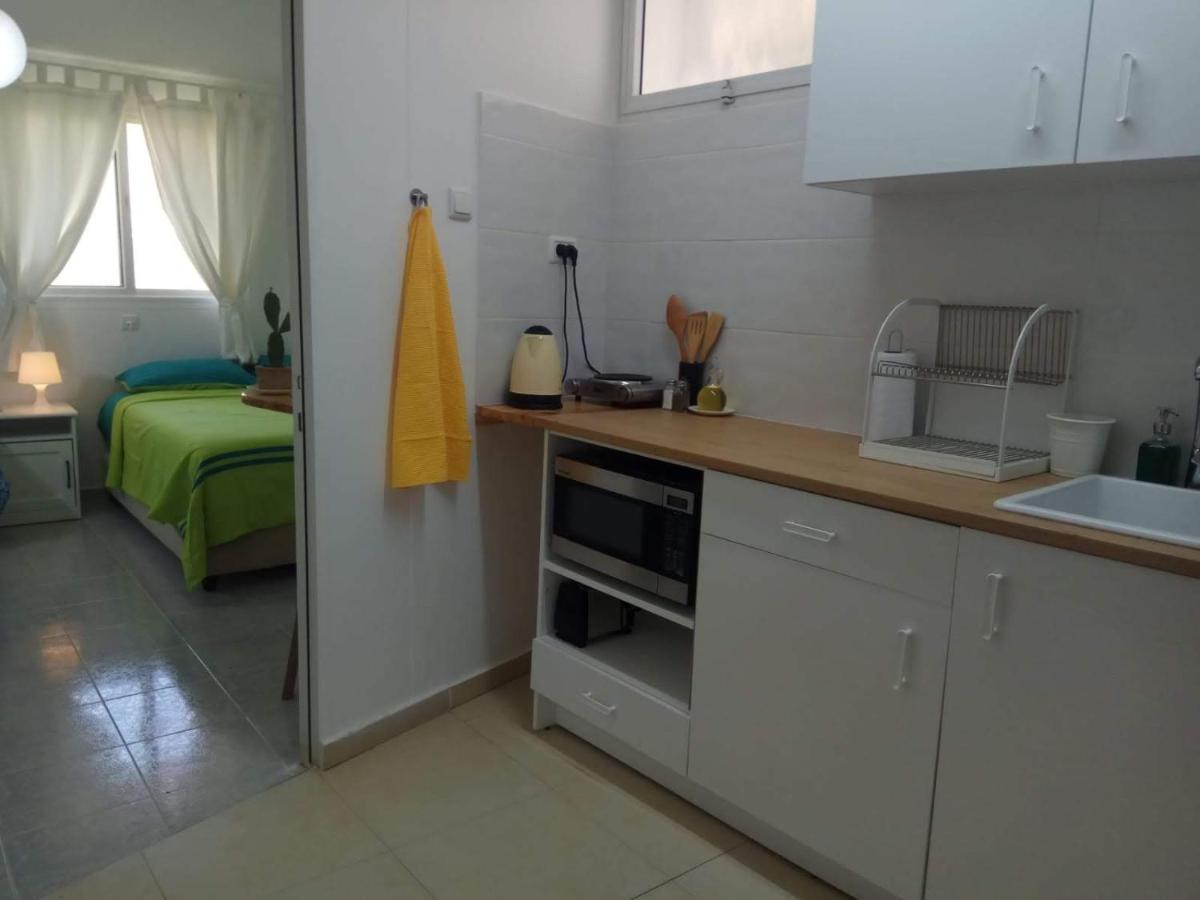 Desert Chilling - סתלבט במדבר Villa Neot HaKikar Exterior photo
